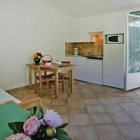 Lovely In Borgo With Shared Pool Apartment Borgo (Corsica)