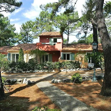 Apartment Lovely In Borgo With Shared Pool