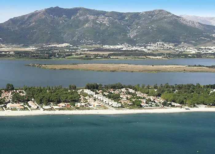 Lovely In With Shared Pool Apartamento *